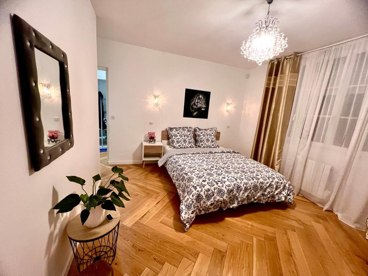 Alexandru Home Boissy-Saint-Léger Kültér fotó